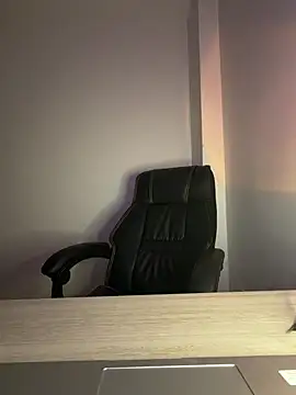 MidnightRose_ live cam on StripChat