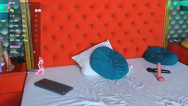 VallerieJones webcam