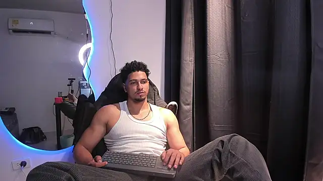 Kris_Khalifa69 webcam