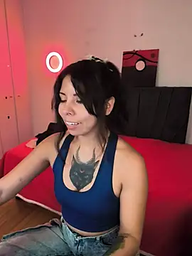 ivihetaira - Ivihetaira's free webcam - UK Sex Cams