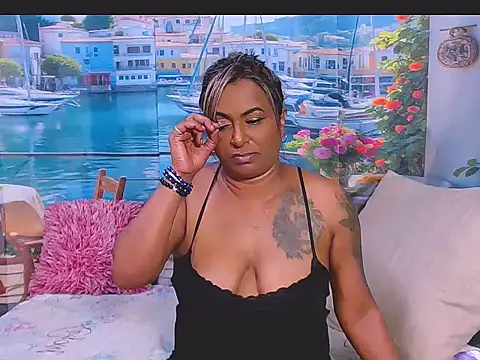 indiansparkle live cam on StripChat