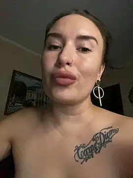 Roxana_Bell webcam