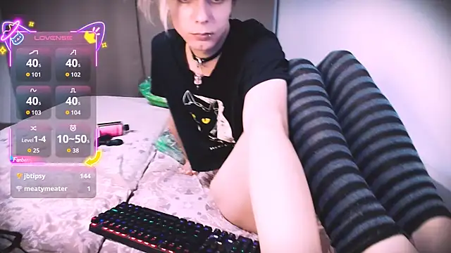 Littlepinkcat webcam