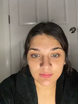 treasurebabii live webcam show