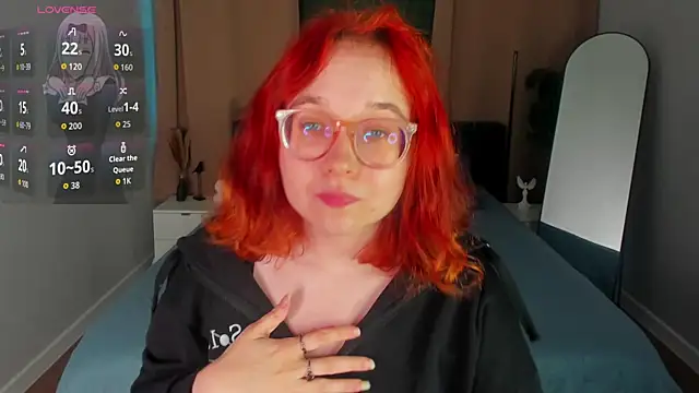 Aleks-casterrr live cam on StripChat