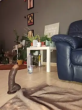 Goldenlace live webcam show