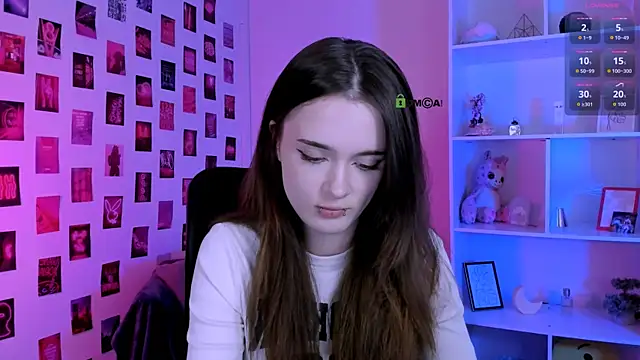 liana_kisses (F teen) - doggy in panties