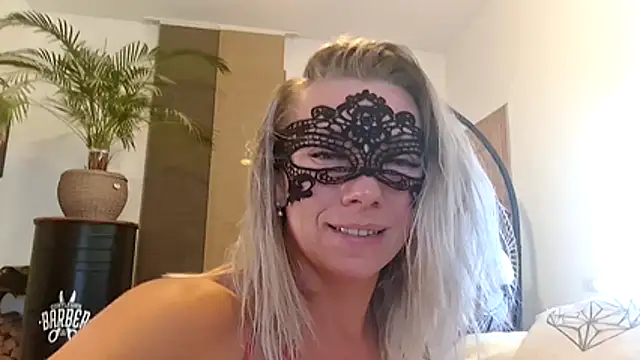 couple_mistery webcam