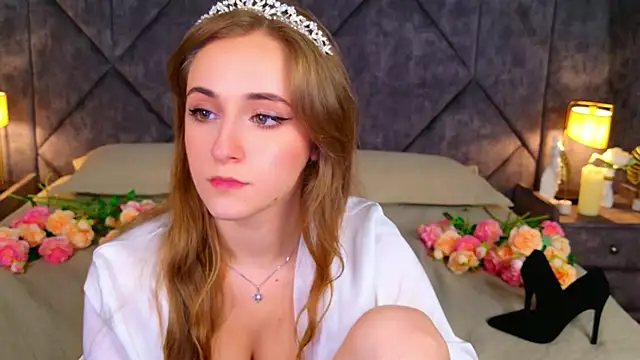 Tara_Keats webcam