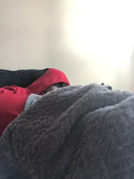 theprettysoles - Theprettysoles's free webcam - UK Sex Cams