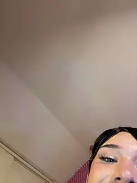 DollCamila's room