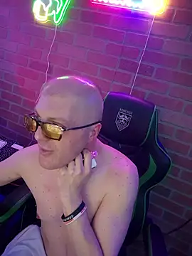 chronic_vibez live cam on StripChat