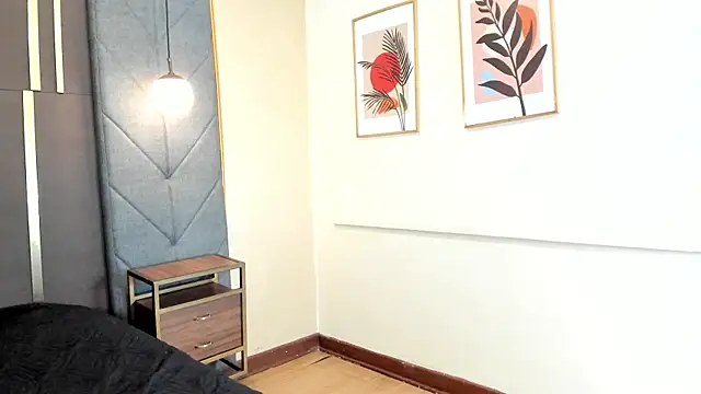 OliviGrace live cam on StripChat