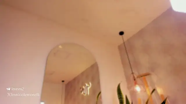 Nicolemorelli2 webcam