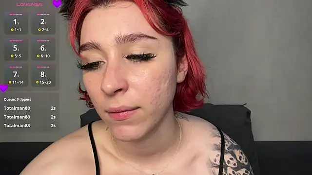 MartaCali live cam on StripChat