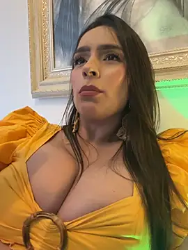 Mau_White webcam