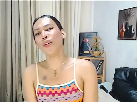 Savanna_White live cam on StripChat