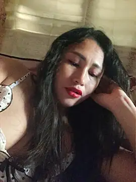 Filipina_Desire live cam on StripChat