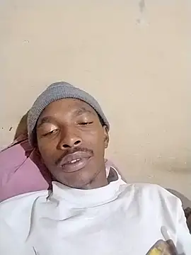 alphamale25 Live Webcam on Stripchat