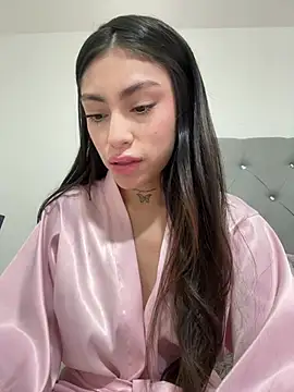 Bonny_Eva live cam on StripChat