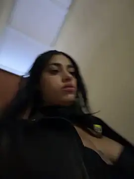 AlannaEvons webcam
