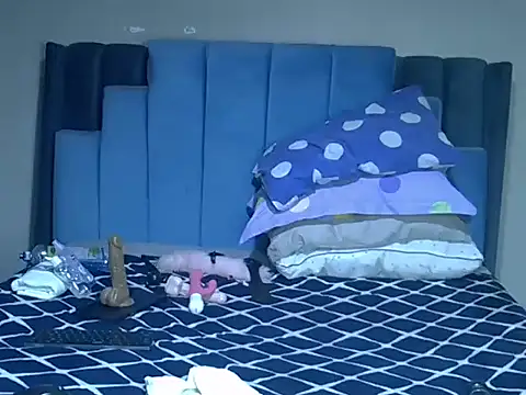 melanin_moon webcam