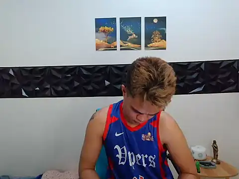 yourmikexxx webcam