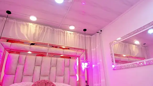 francesca_skuirt's live room
