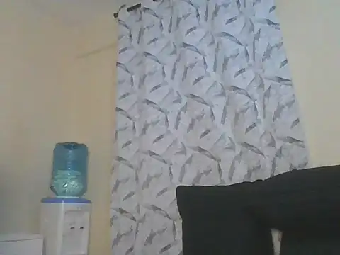 ebony_zuri webcam