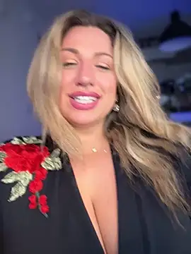 miamellycious webcam
