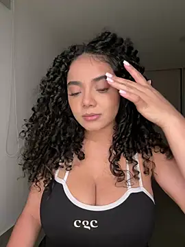 Curlyierr webcam