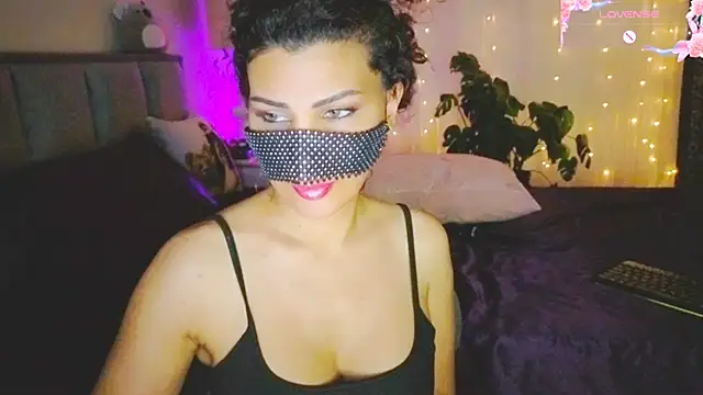 -TurkishLatina- webcam