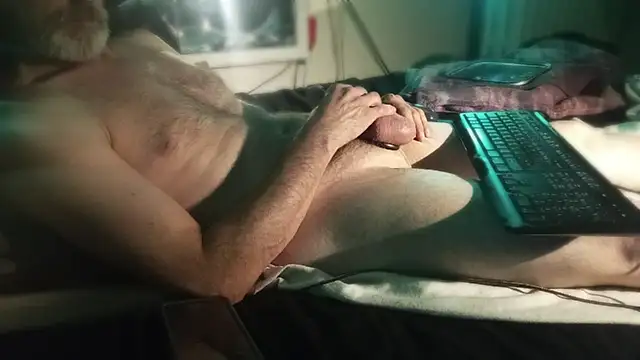 Kitrider live cam on StripChat