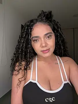 Curlyierr webcam