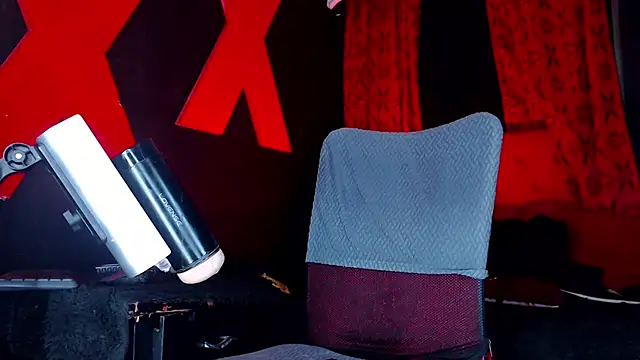 abrilbigcock webcam