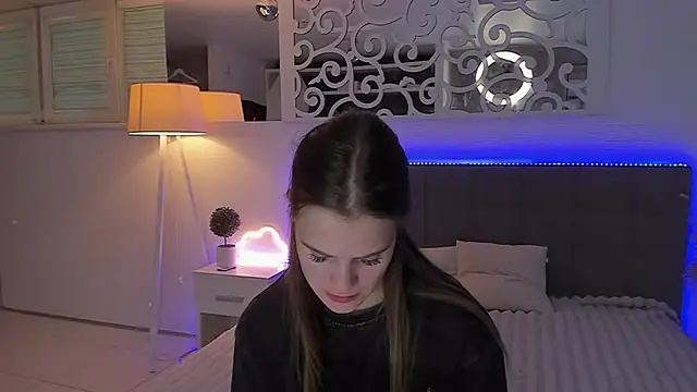 LuisaClover webcam