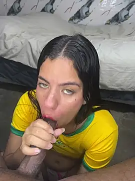 roman_and_jessie webcam