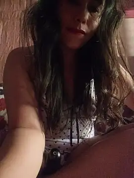 Filipina_Desire webcam