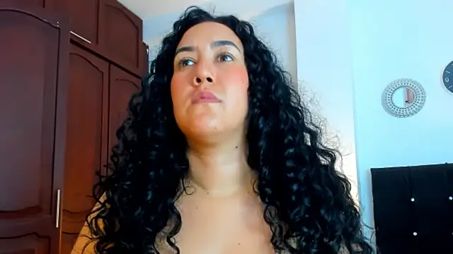 kathyajhonss webcam