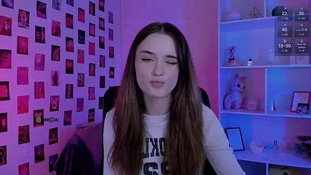 liana_kisses webcam