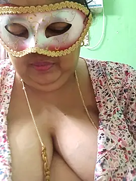 tamil-mayasri - Tamil-mayasri's free webcam - UK Sex Cams