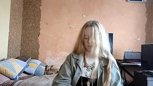 KateVibe_01 webcam