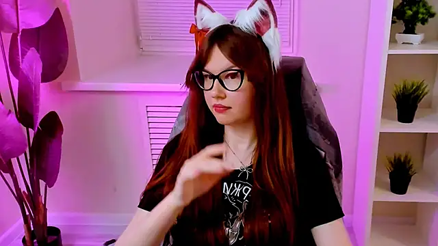 CarolGiggly webcam