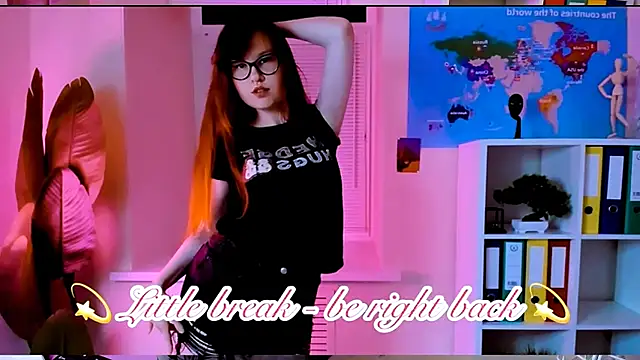 carolgiggly (F young) - Shake ass
