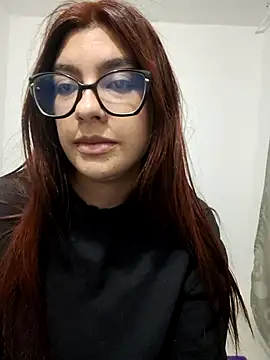 cutetemari live cam on StripChat