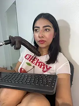 cherry_skinnyy_ webcam