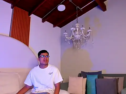 ThiagoVega_ live cam on StripChat