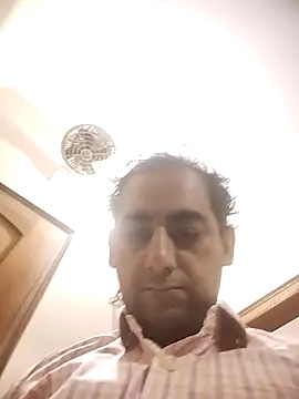 chuby38male live cam on StripChat