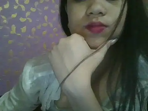 qween_seelu - Qween_Seelu's free webcam - UK Sex Cams