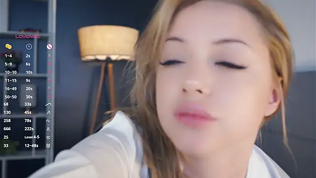 KateDolphin webcam